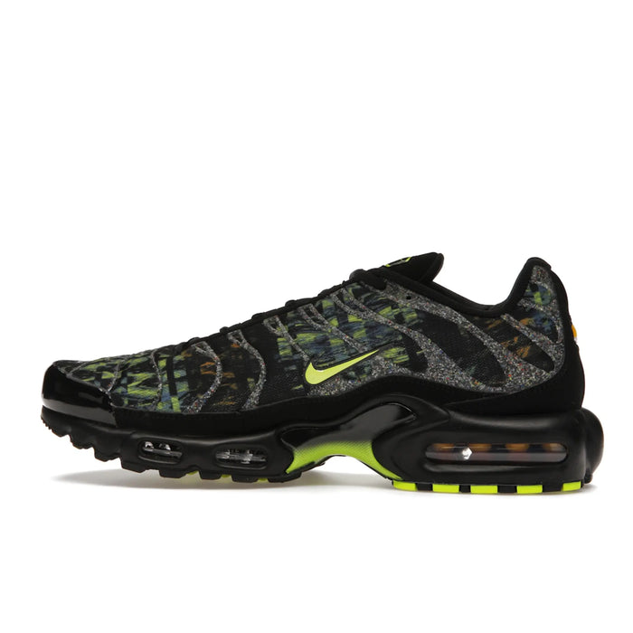 Nike Air Max Plus Sustainable Black Volt