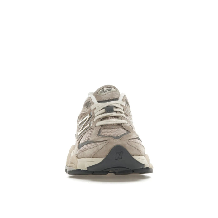 New Balance 9060 Driftwood Castlerock