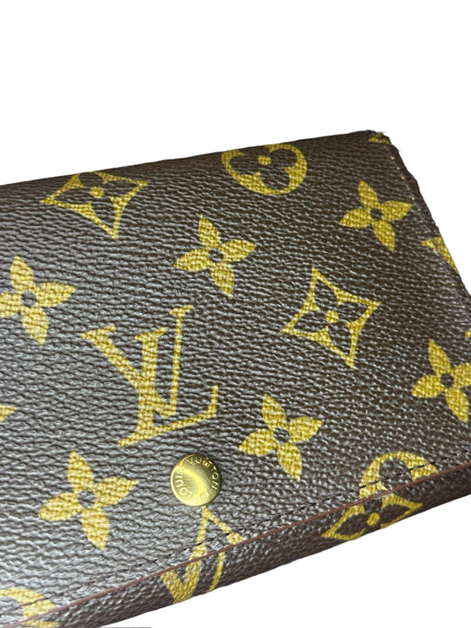 Louis Vuitton Portemonnaie Bier Tressor monogram folding wallet