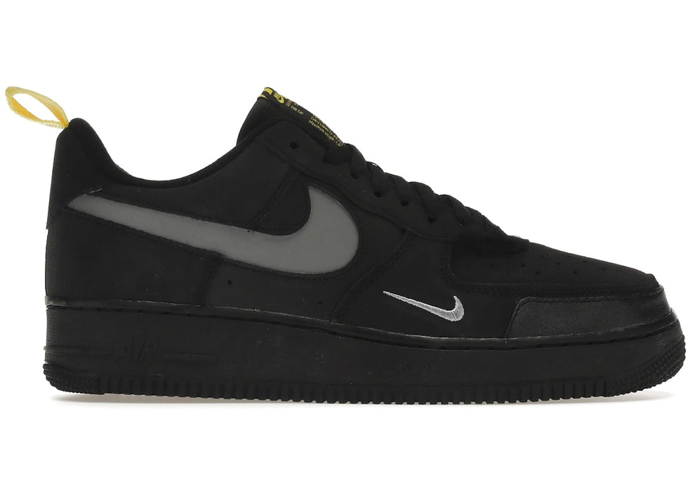 Nike Air Force 1 Low Cut Out Swoosh Black