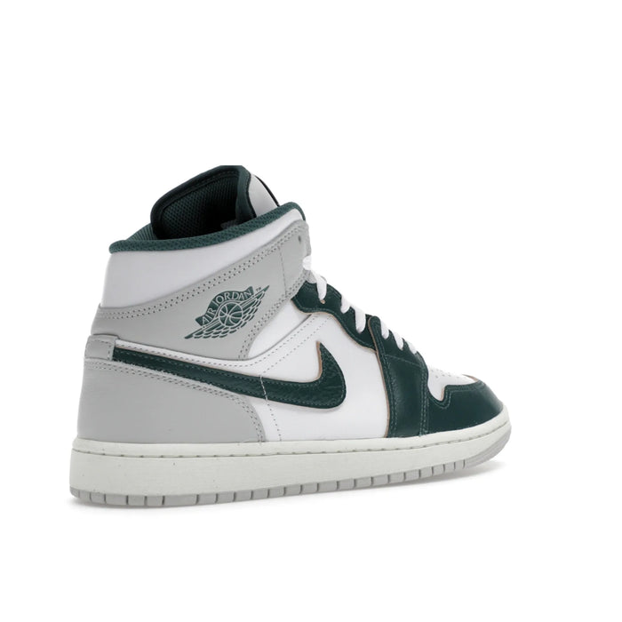 Jordan 1 Mid SE Oxidized Green