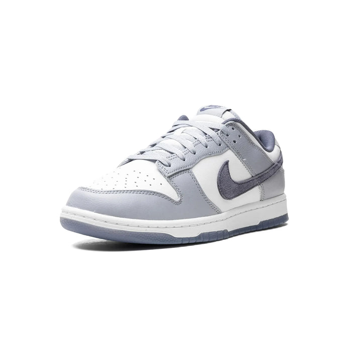 Nike Dunk Low SE Light Carbon