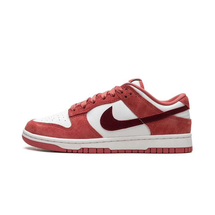 Nike Dunk Low Valentine's Day (2024) (Women's)